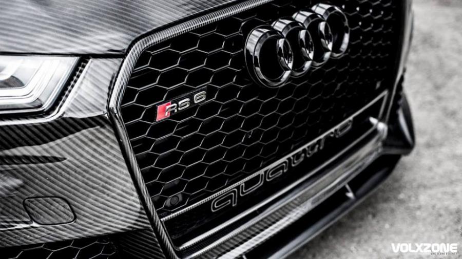 Логотип Audi RS6 Avant by RS-Carbon 2016 года  (фото 26 из 27)